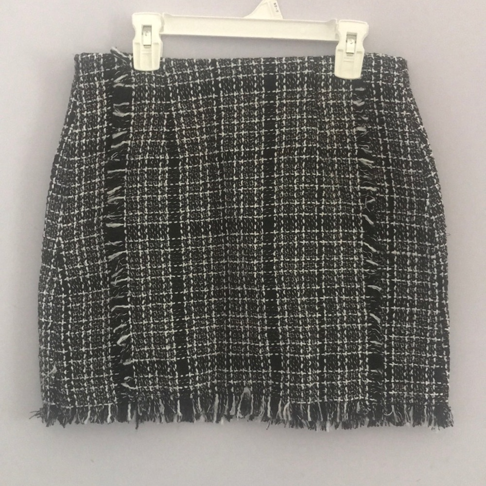 Tweed skirt